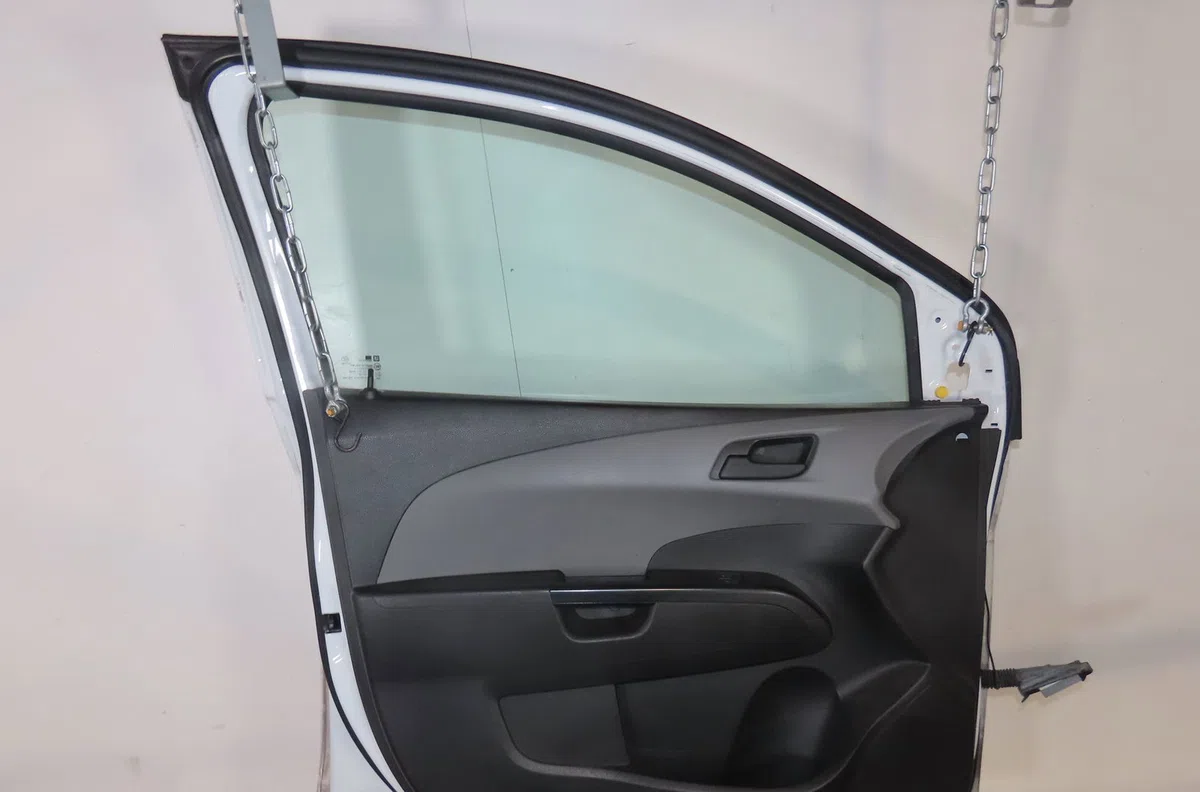 Porte avant gauche Chevrolet AVEO 3-5 portes (T300) 1.2 (2011) occasion