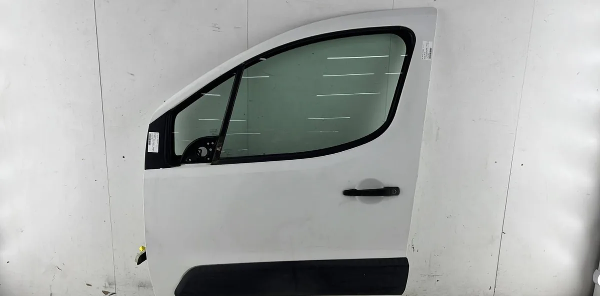 Porte avant gauche CITROEN BERLINGO 2 PHASE 1 occasion