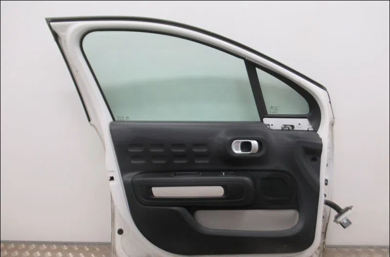 Porte avant gauche Citroen C3 III (SX) 1.2 vti 68 (2016) 5 portes occasion