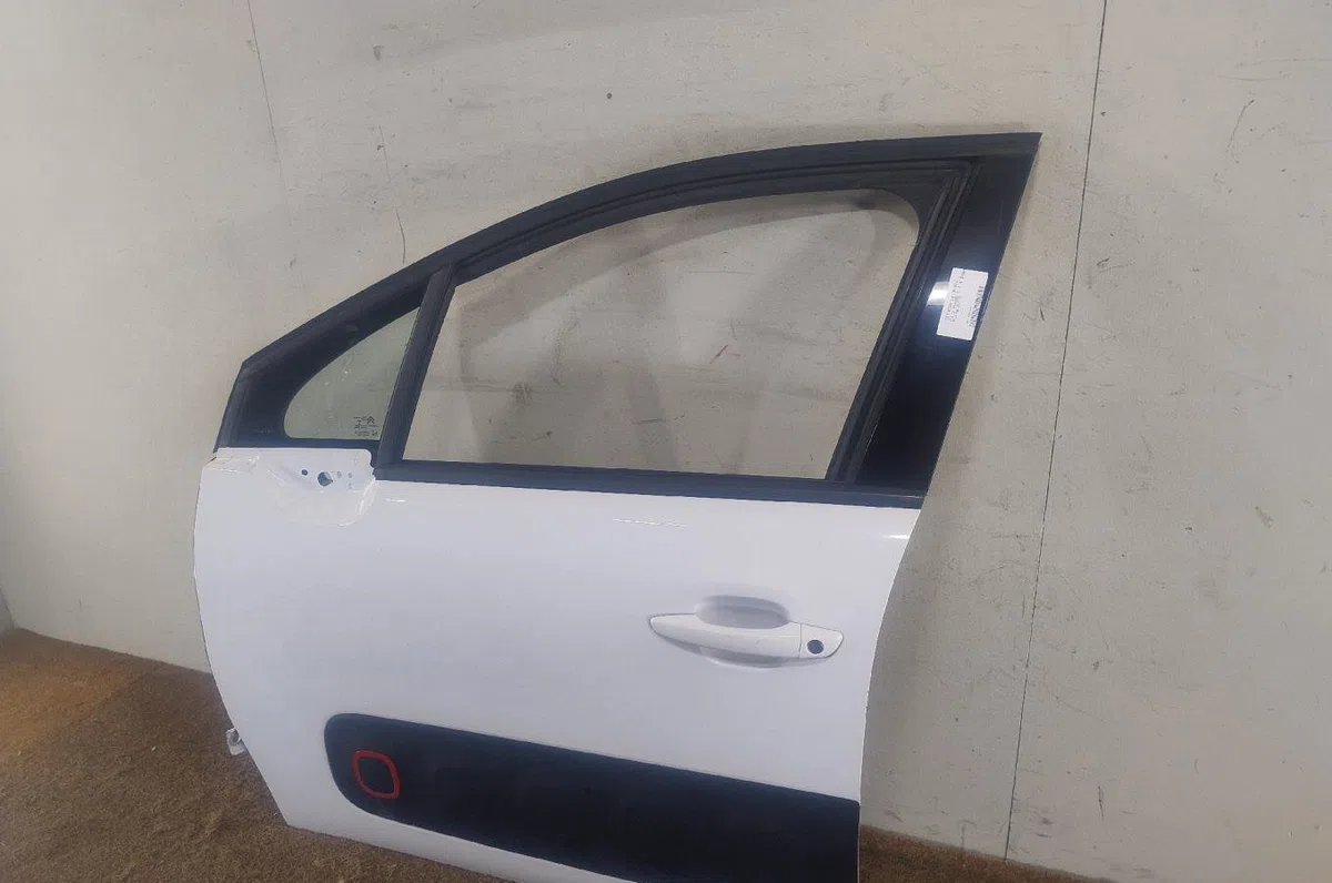 Porte avant gauche Citroen C3 III (SX) 1.6 bluehdi 100 (2016) occasion