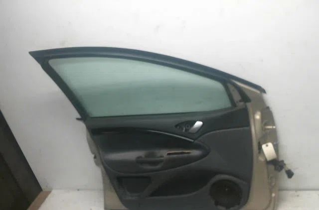 Porte avant gauche Citroën C5 II (RC_) 2.0 hdi (rcrhrh) (2004-2008) 5 portes occasion