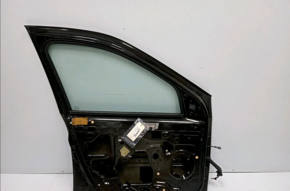 Porte avant gauche Dacia LOGAN (LS_) 1.4 mpi lpg (ls0c) (2006-2012) occasion