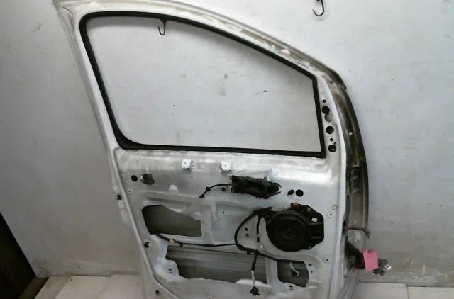 Porte avant gauche Fiat SCUDO Camionnette (270_, 272_) 2.0 d multijet (2007-2016) occasion