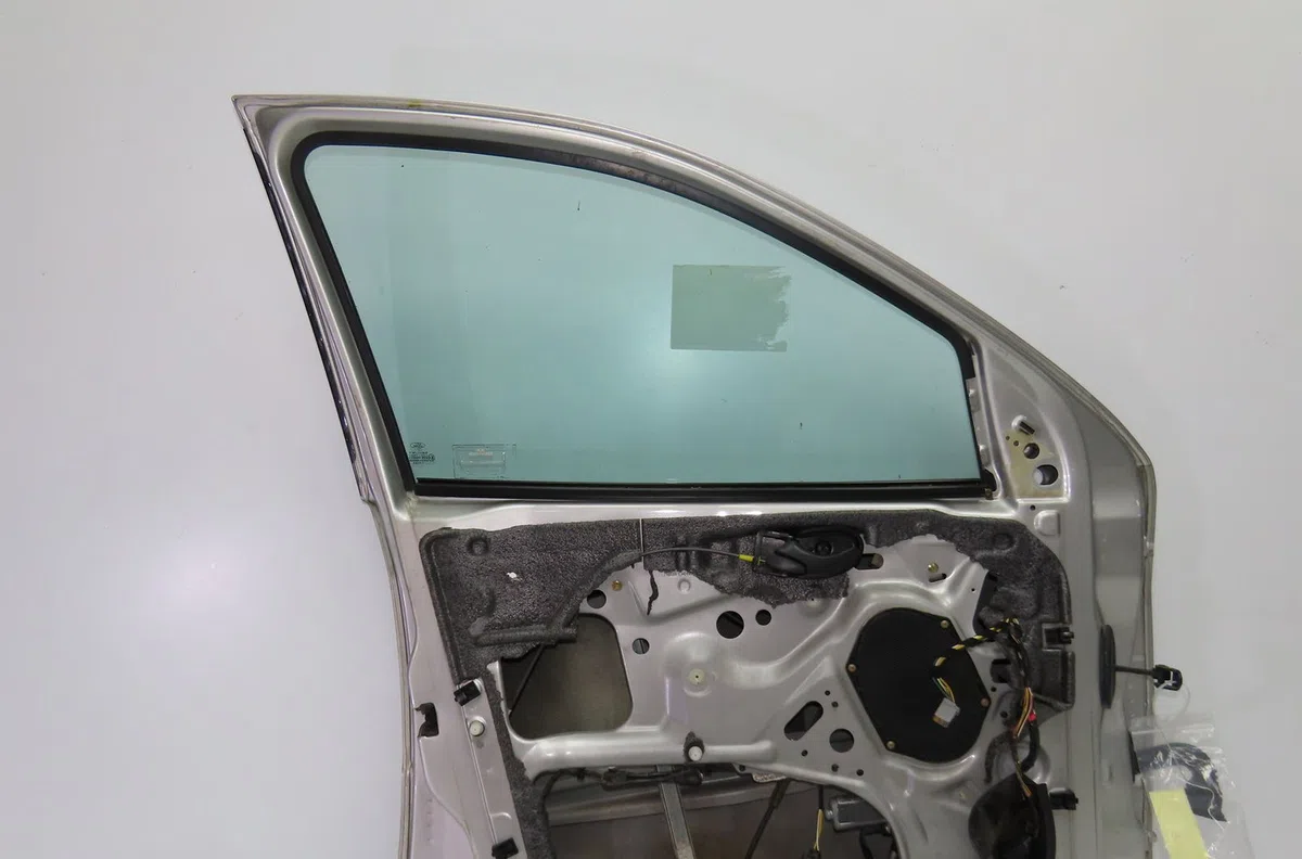Porte avant gauche Ford FOCUS I (DAW, DBW) 1.8 tdci (2001-2004) occasion