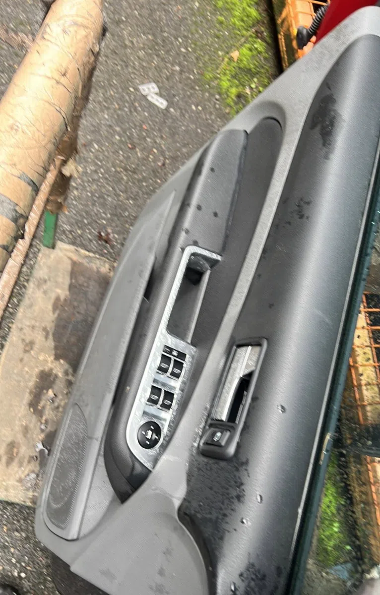 Porte avant gauche Ford FOCUS II (DA_, HCP, DP) 1.6 ti (2004-2012) occasion