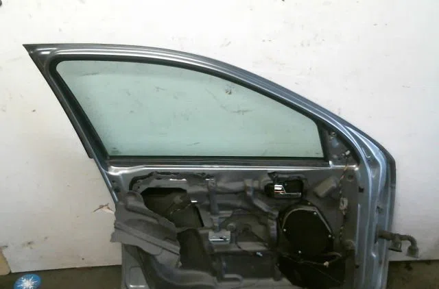 Porte avant gauche Ford MONDEO III (B5Y) 2.0 tdci (2001-2007) 5 portes occasion