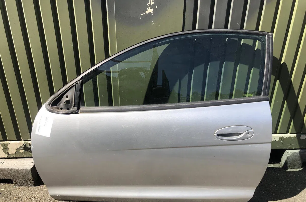 Porte avant gauche Ford PUMA (EC_) 1.4 16v (1997-2000) occasion