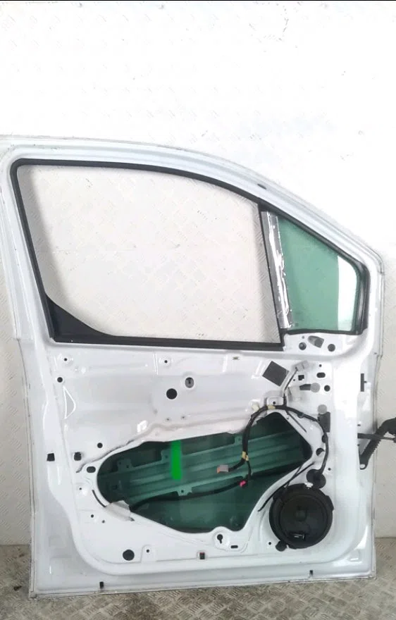 Porte avant gauche Ford TRANSIT CONNECT V408 Camionnette-Monospace 1.5 tdci (2015) occasion
