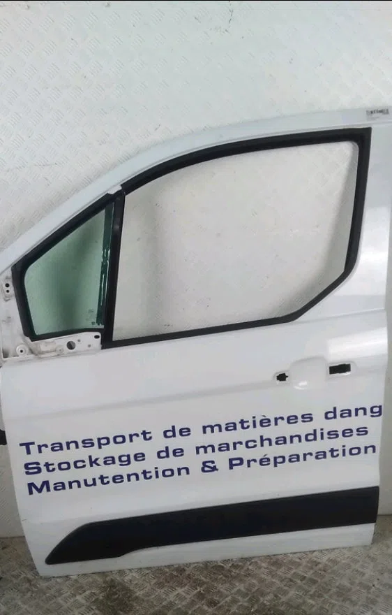 Porte avant gauche Ford TRANSIT CONNECT V408 Camionnette-Monospace 1.5 tdci (2015) occasion