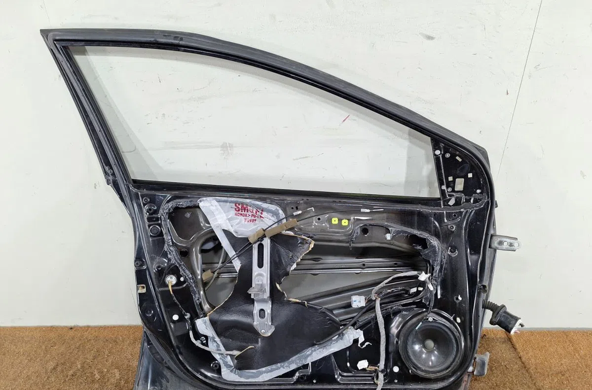 Porte avant gauche HONDA CIVIC 8  CIVIC 8 PHASE 1 occasion