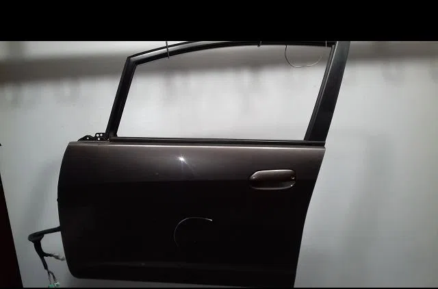 Porte avant gauche Honda JAZZ III (GE_, GG_, GP_, ZA_) 1.3 i (ge6, gg3, gg6) (2008) occasion