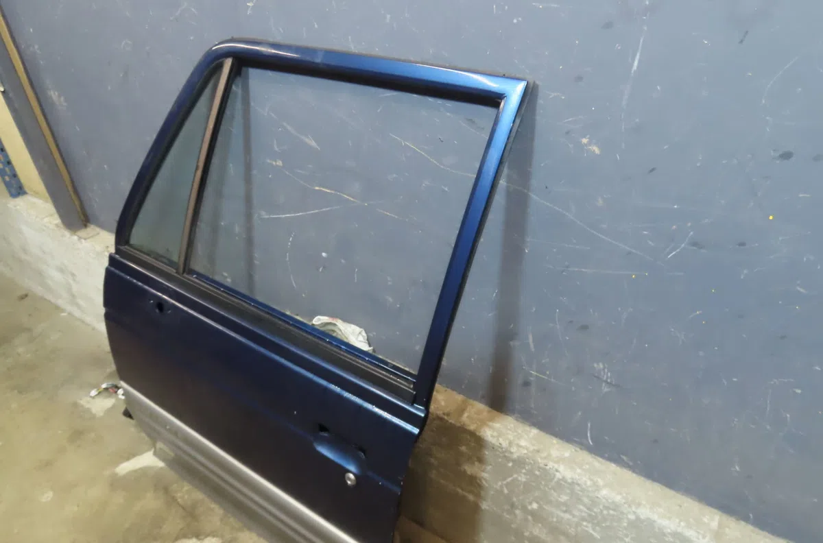 Porte avant gauche Hyundai GALLOPER II (JK-01) 2.5 td intercooler (1998-2003) 5 portes occasion