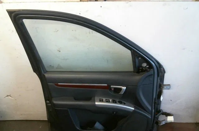 Porte avant gauche Hyundai SANTA FÉ II (CM) 2.2 crdi 4x4 (2006-2009) occasion