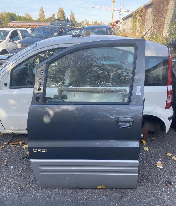 Porte avant gauche Hyundai SATELLITE Autobus-Autocar (A1) 2.5 crdi (2002-2007) occasion