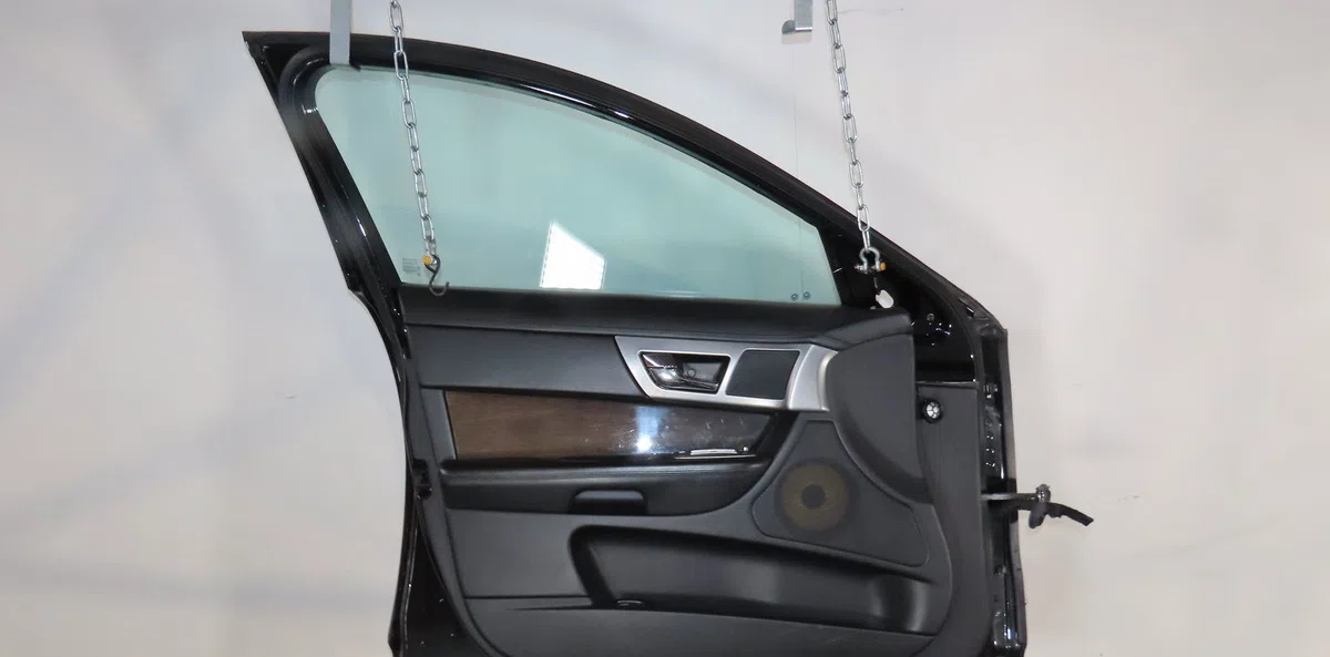 Porte avant gauche Jaguar XF I (X250) 5.0 kompressor (2009-2015) occasion