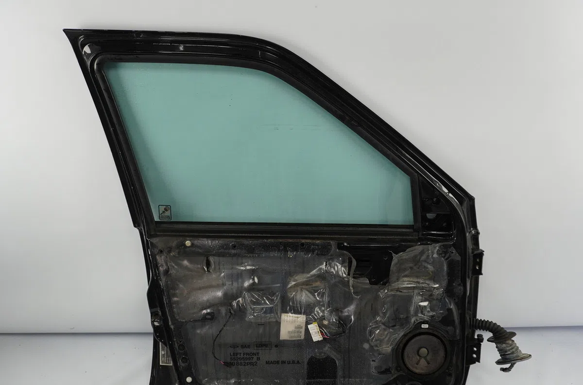 Porte avant gauche Jeep GRAND CHEROKEE I (ZJ, ZG) 2.5 td 4x4 (z) (1995-1999) occasion