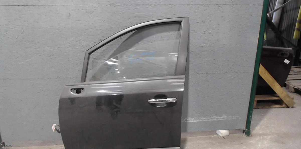 Porte avant gauche KIA CARENS 3  CARENS 3 occasion