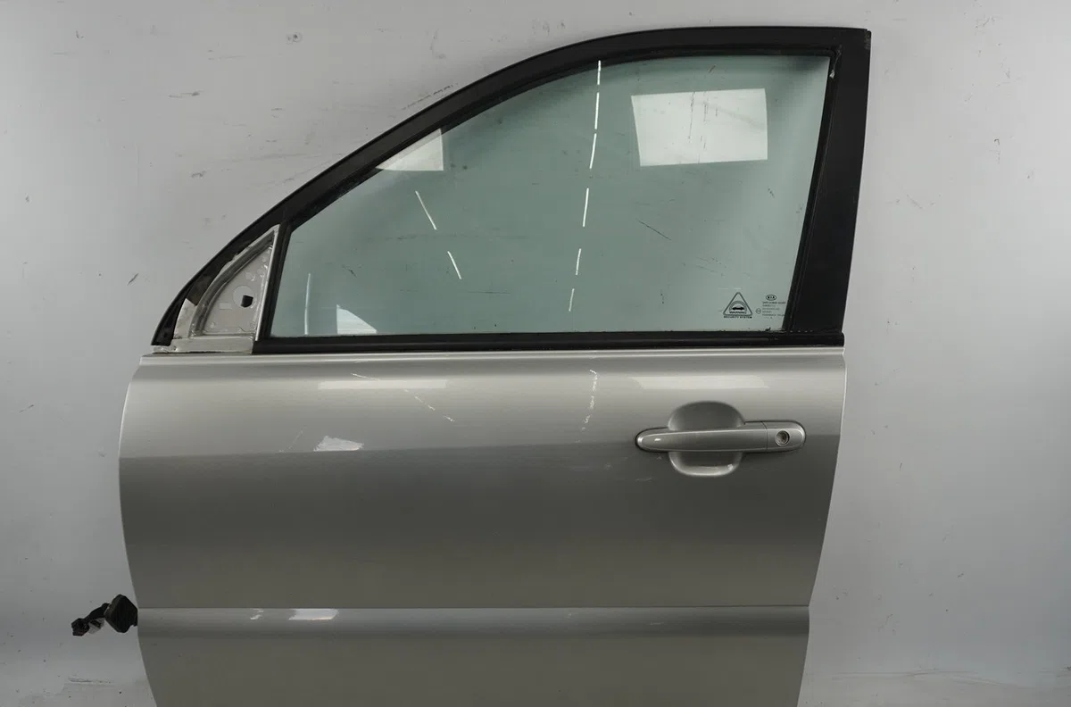 Porte avant gauche Kia SPORTAGE II (JE_, KM) 2.0 i 16v (2004) occasion