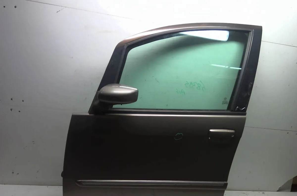 Porte avant gauche Lancia MUSA (350_) 1.9 d multijet (350.axc1a) (2004-2012) occasion