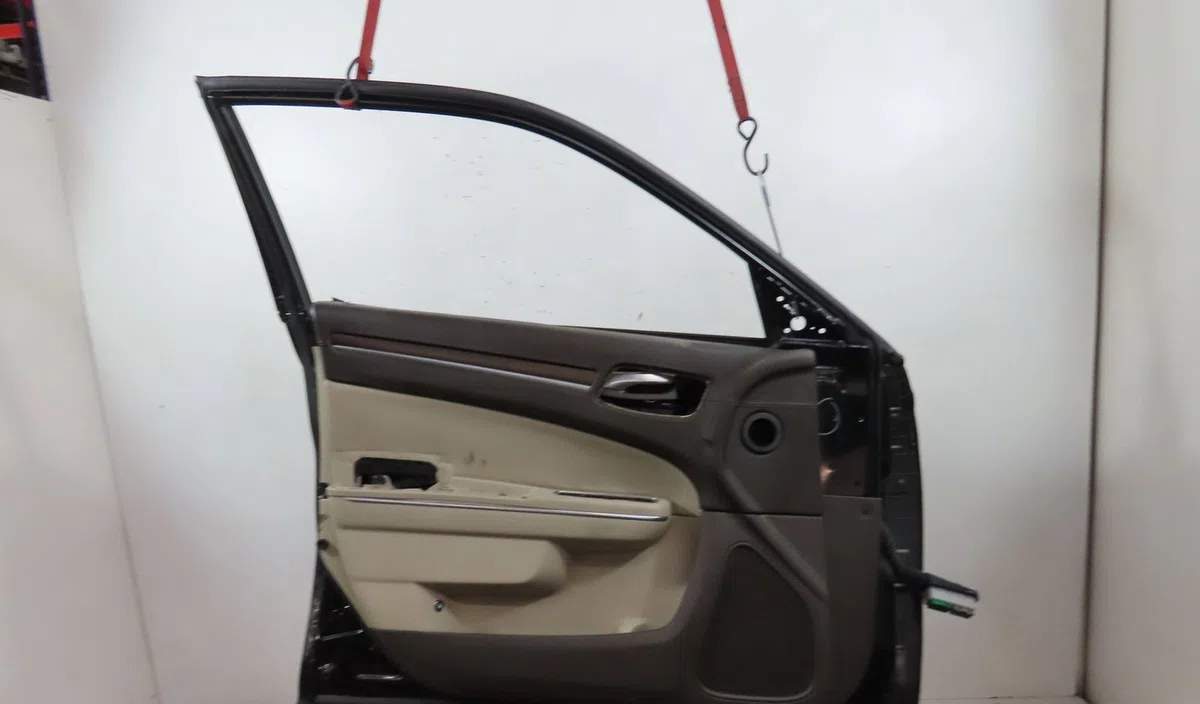 Porte avant gauche Lancia THEMA (LX_) 3.0 d (48, lx) (2011-2014) occasion
