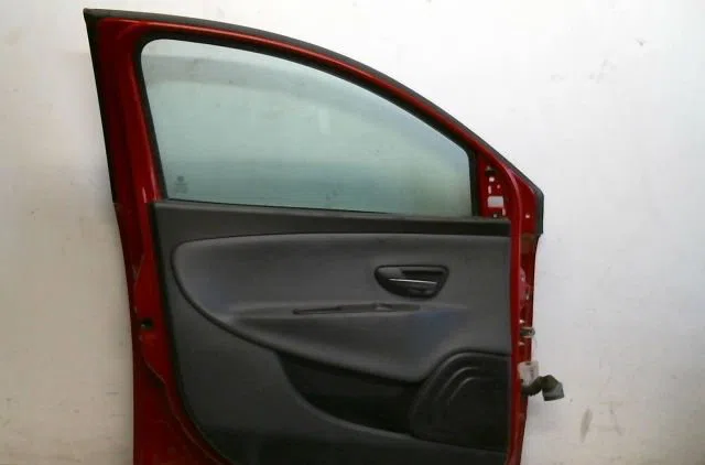 Porte avant gauche Lancia YPSILON (312_) 1.2 (312.pxa1a, 312.yxa1a) (2011) occasion