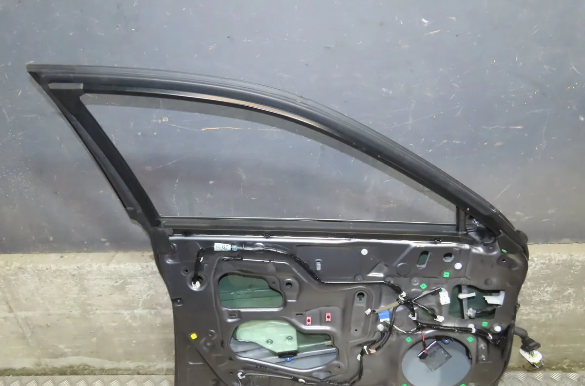 Porte avant gauche Lexus IS III (_E3_) 300h (ave30_) (2013) occasion