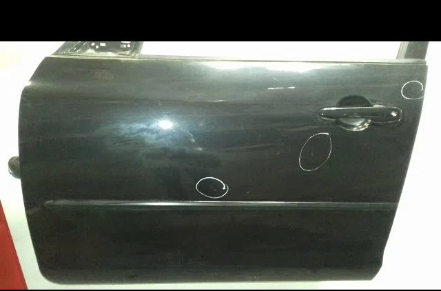 Porte avant gauche Mazda 3 (BK) 1.6 (bk14) (2003-2009) occasion