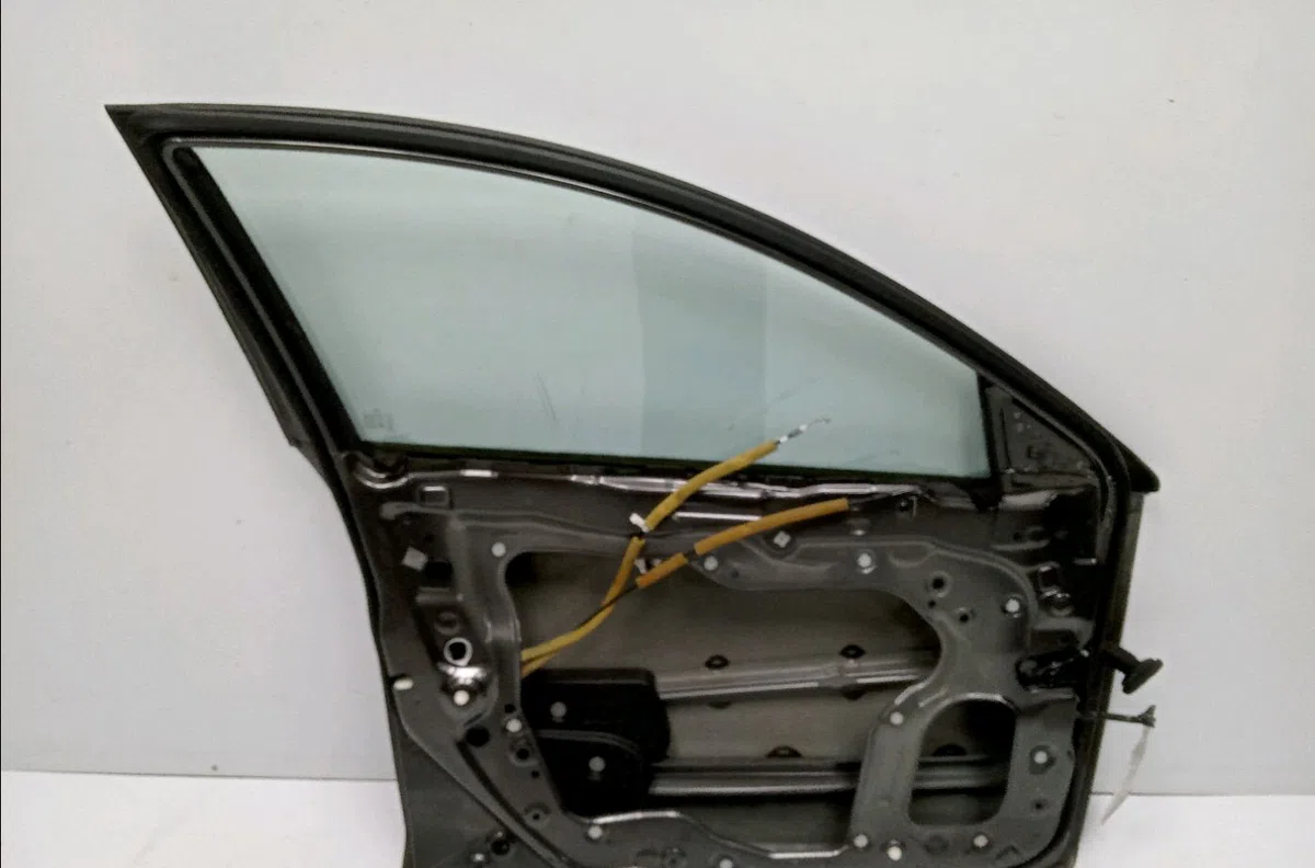 Porte avant gauche Mazda 3 (BL) 1.6 mz-cd (bl14) (2008-2013) occasion