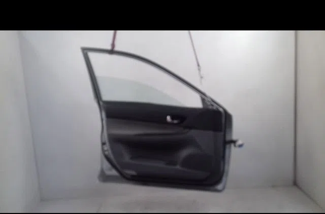 Porte avant gauche Mazda 6 Hatchback (GG) 2.0 (gges) (2002-2007) occasion