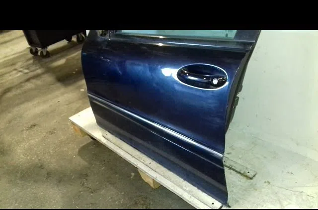 Porte avant gauche Mercedes-benz CLASSE C (W203) C 220 cdi (203.006) (2000-2007) 4 portes occasion