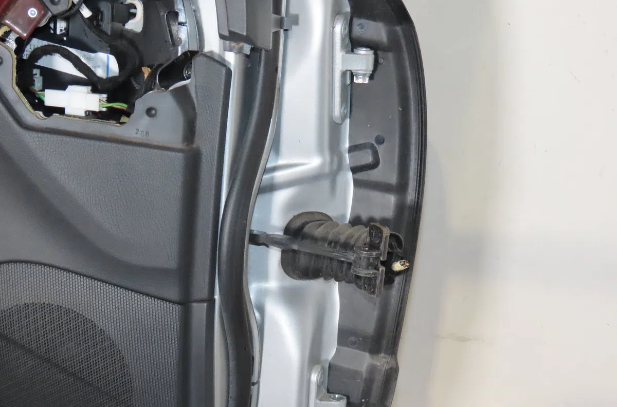 Porte avant gauche Mercedes-benz CLASSE E (W211) E 200 cdi (211.004) (2002-2008) occasion
