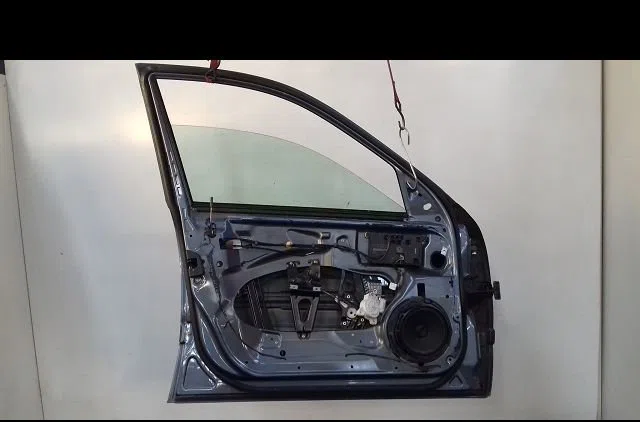 Porte avant gauche Mercedes-benz CLASSE E (W211) E 320 cdi (211.026) (2002-2008) occasion