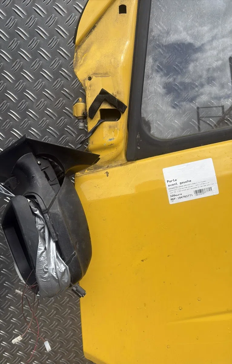 Porte avant gauche Mercedes-benz SPRINTER 3,5-t Camionnette (B906) 313 cdi (906.631, 906.633, 906.635, 906.637) (2009) o