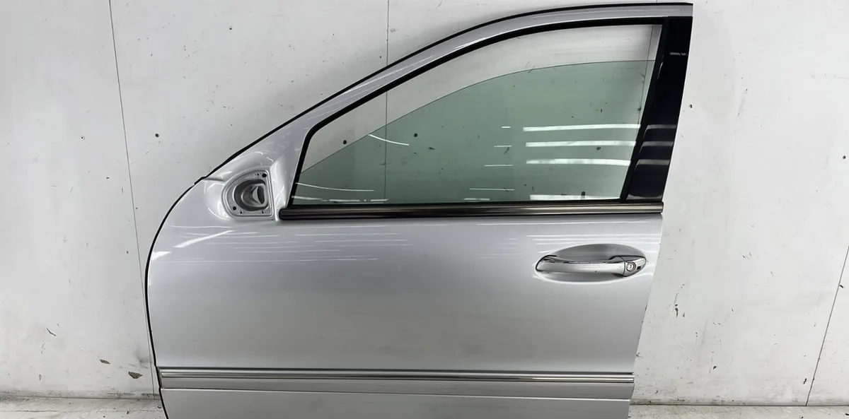 Porte avant gauche MERCEDES CLASSE C 203 PHASE 1 occasion