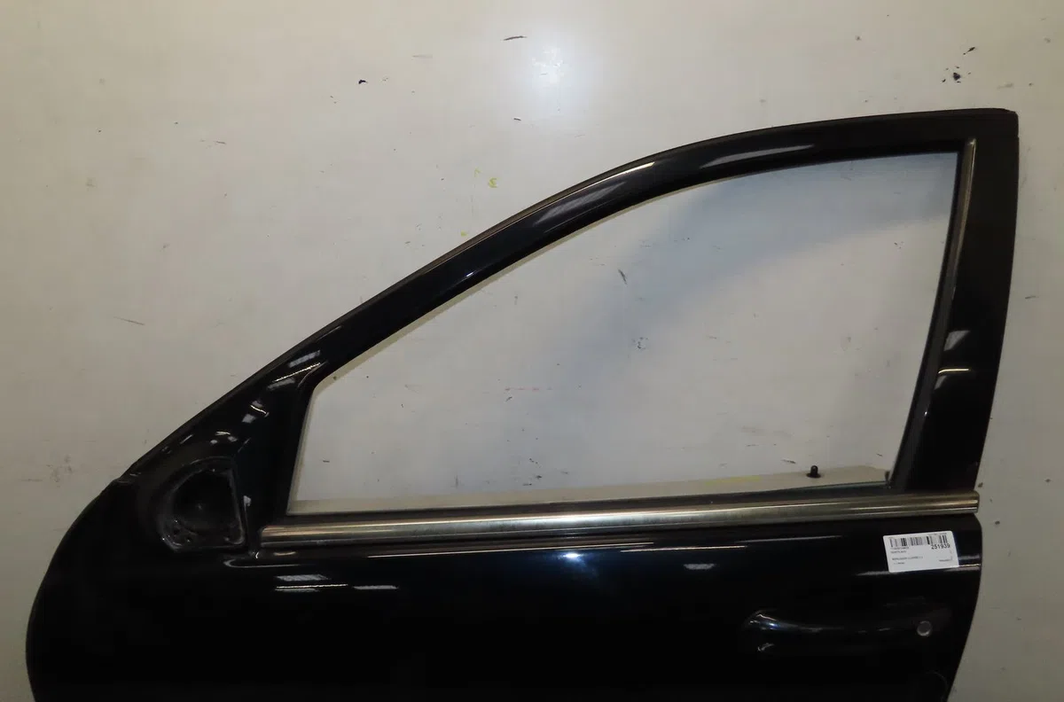 Porte avant gauche MERCEDES CLASSE C II occasion