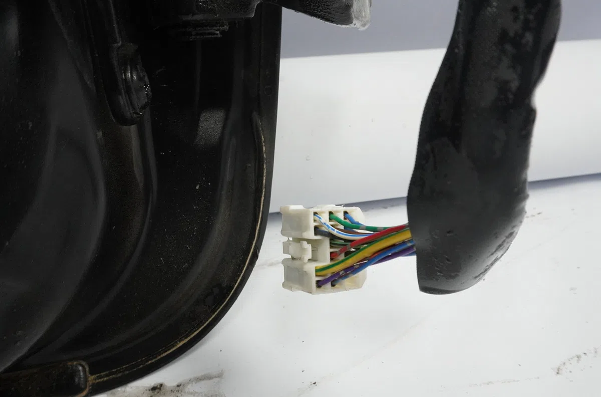 Porte avant gauche Mitsubishi COLT VI (Z3_A, Z2_A) 1.3 (z21a) (2004-2012) occasion