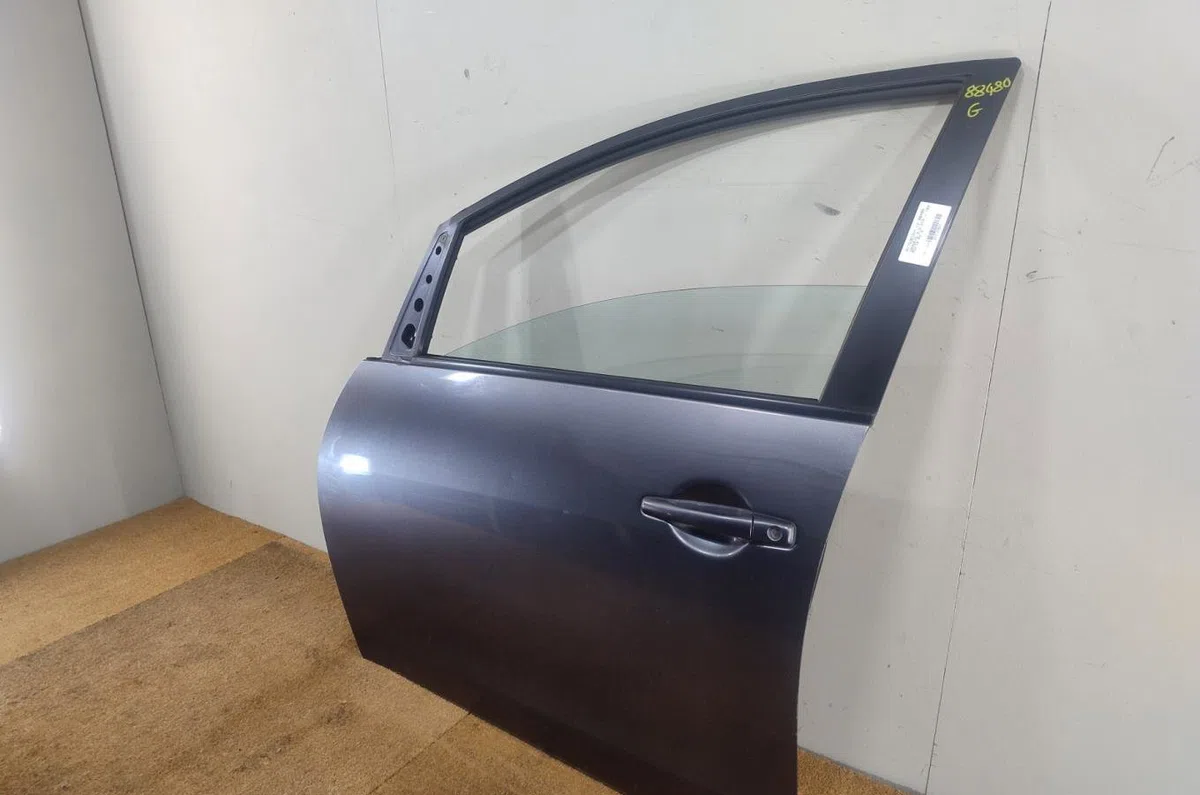 Porte avant gauche MITSUBISHI GRANDIS  GRANDIS occasion