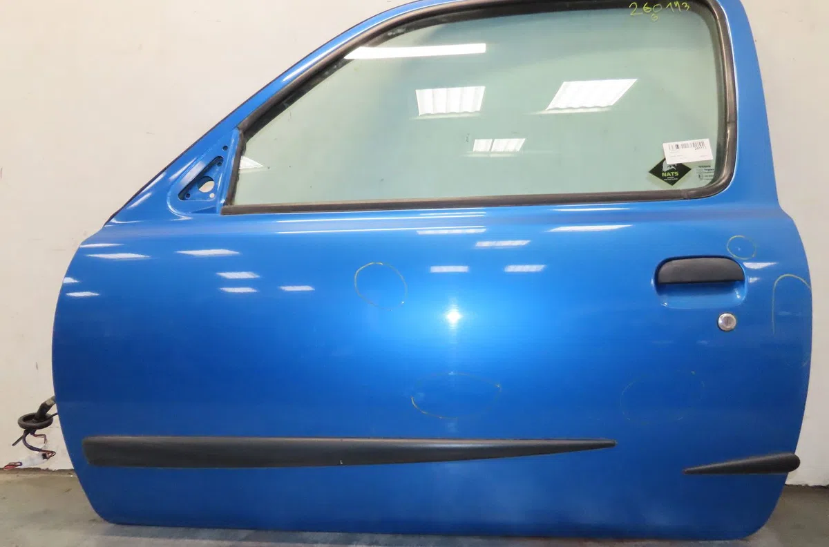 Porte avant gauche Nissan MICRA II (K11) 1.0 i 16v (1992-2000) occasion
