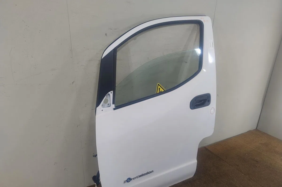 Porte avant gauche Nissan NV200 Camionnette E-nv (me0n) (2014) occasion