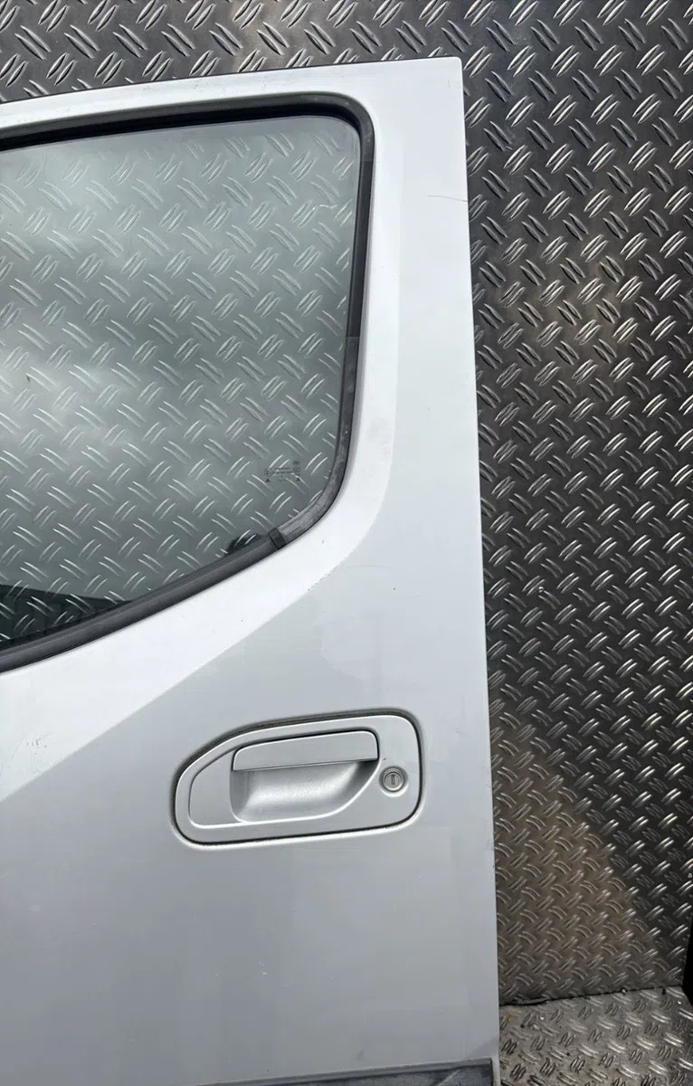 Porte avant gauche Nissan NV200 - EVALIA Autobus-Autocar 1.5 dci 110 (m20, m20m) (2011) occasion
