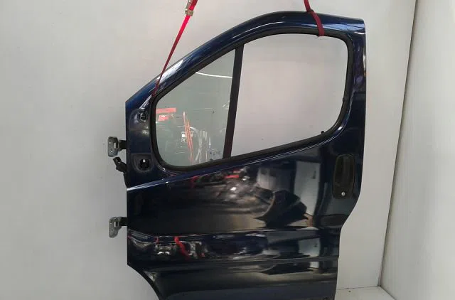 Porte avant gauche Nissan PRIMASTAR Camionnette (X83) 1.9 dci 100 (2002) occasion