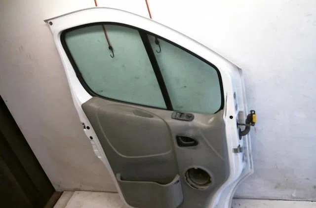 Porte avant gauche Nissan PRIMASTAR Camionnette (X83) 2.0 dci 115 (2006) occasion