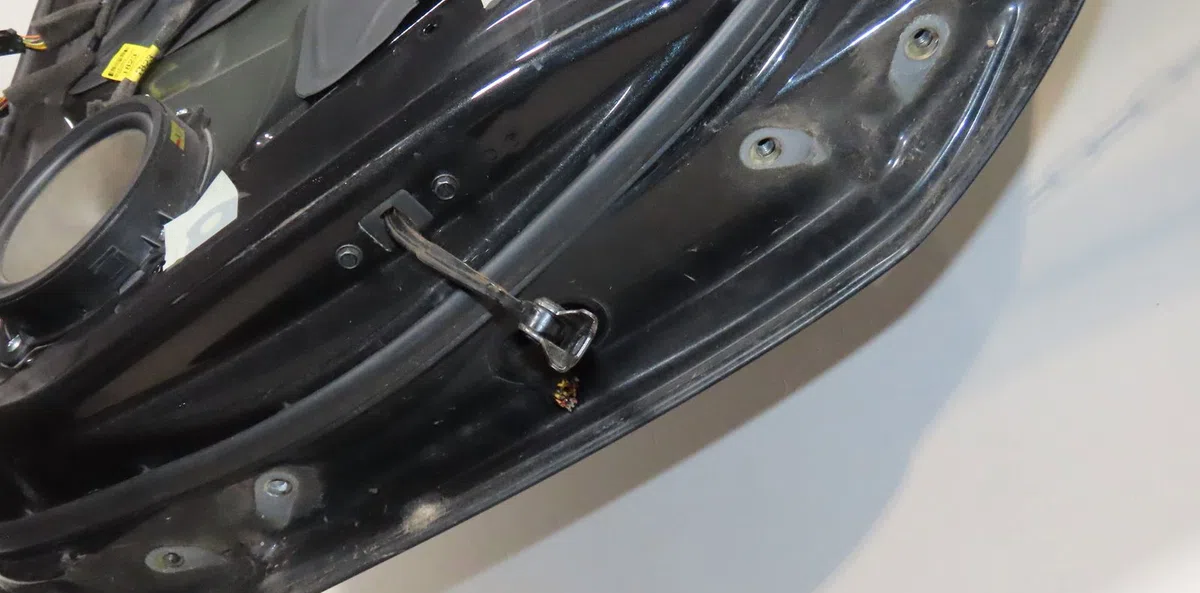 Porte avant gauche Opel ANTARA A (L07) 2.2 cdti (2010-2015) occasion