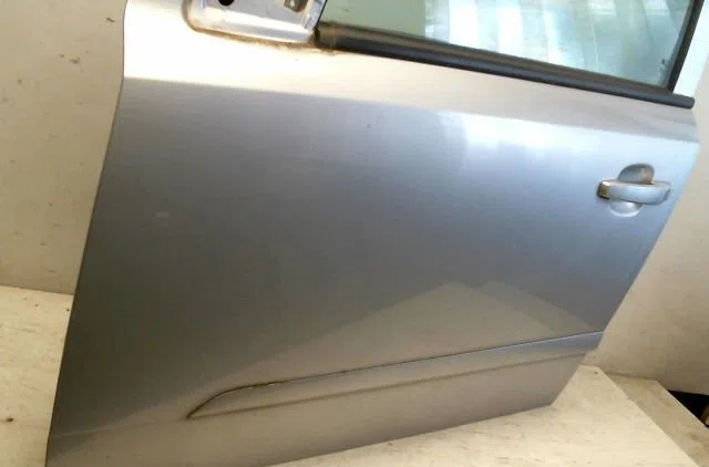 Porte avant gauche Opel ASTRA H (A04) 1.3 cdti (l48) (2005-2010) occasion