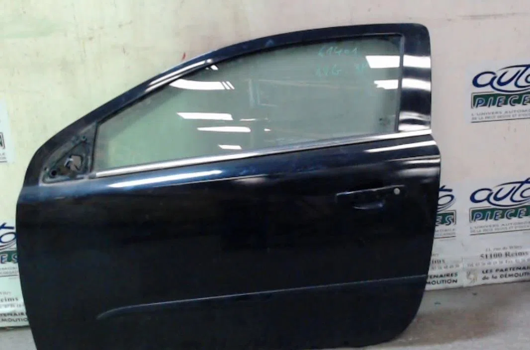 Porte avant gauche OPEL ASTRA H  ASTRA H GTC PHASE 2 occasion