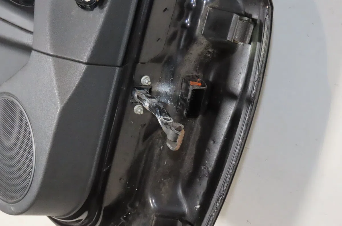 Porte avant gauche Opel ASTRA H GTC (A04) 1.6 (l08) (2005-2010) occasion
