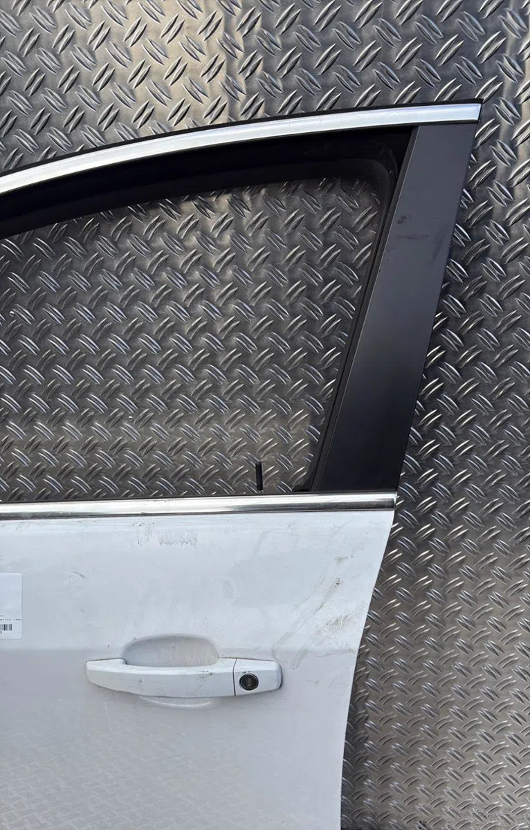 Porte avant gauche Opel ASTRA J (P10) 2.0 cdti (68) (2009-2015) occasion