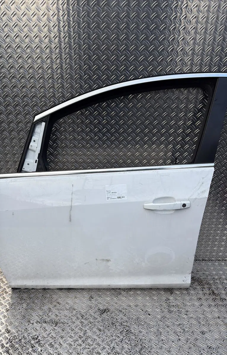 Porte avant gauche Opel ASTRA J (P10) 2.0 cdti (68) (2009-2015) occasion