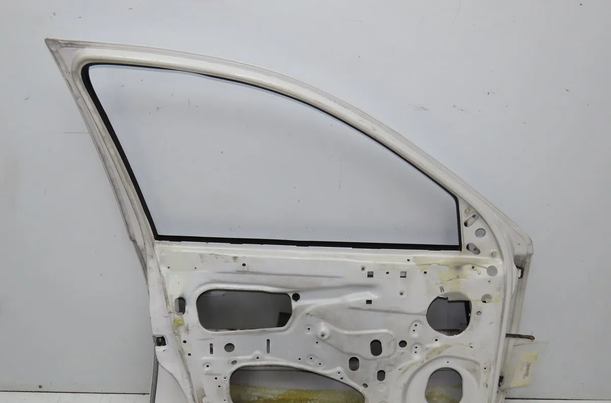 Porte avant gauche Opel CORSA B (S93) 1.7 d (f08, f68, m68) (1996-2000) occasion