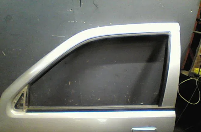 Porte avant gauche Opel FRONTERA B (U99) 2.2 dti (6b_zc, 6b_vf, 6b_66, 6b_76) (1998-2003) occasion